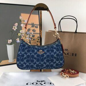 🩰 NWT 🧨 Coach Teri Shoulder Bag In Signature Denim Cherry CAF82 💎